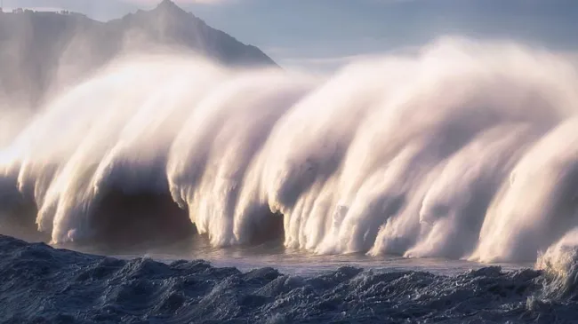 tsunami